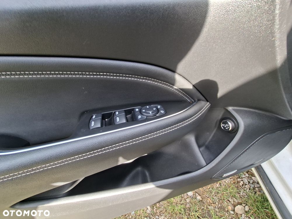 Opel Insignia 2.0 CDTI 4x4 Exclusive S&S - 25