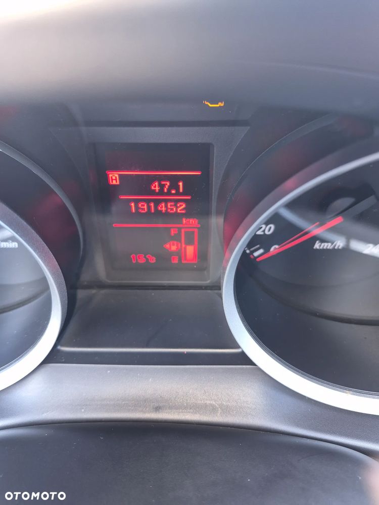 Mitsubishi Lancer 1.6 Inform - 9
