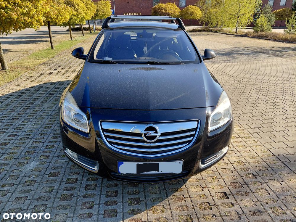 Opel Insignia - 1