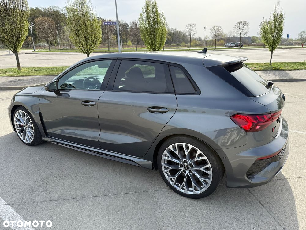 Audi RS3 TFSI Quattro S tronic - 10