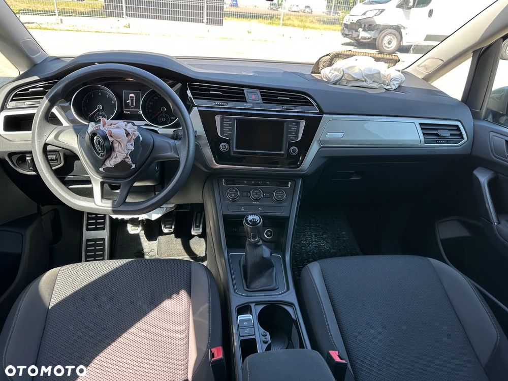 Volkswagen Touran 1.2 TSI (BlueMotion Technology) Trendline - 11