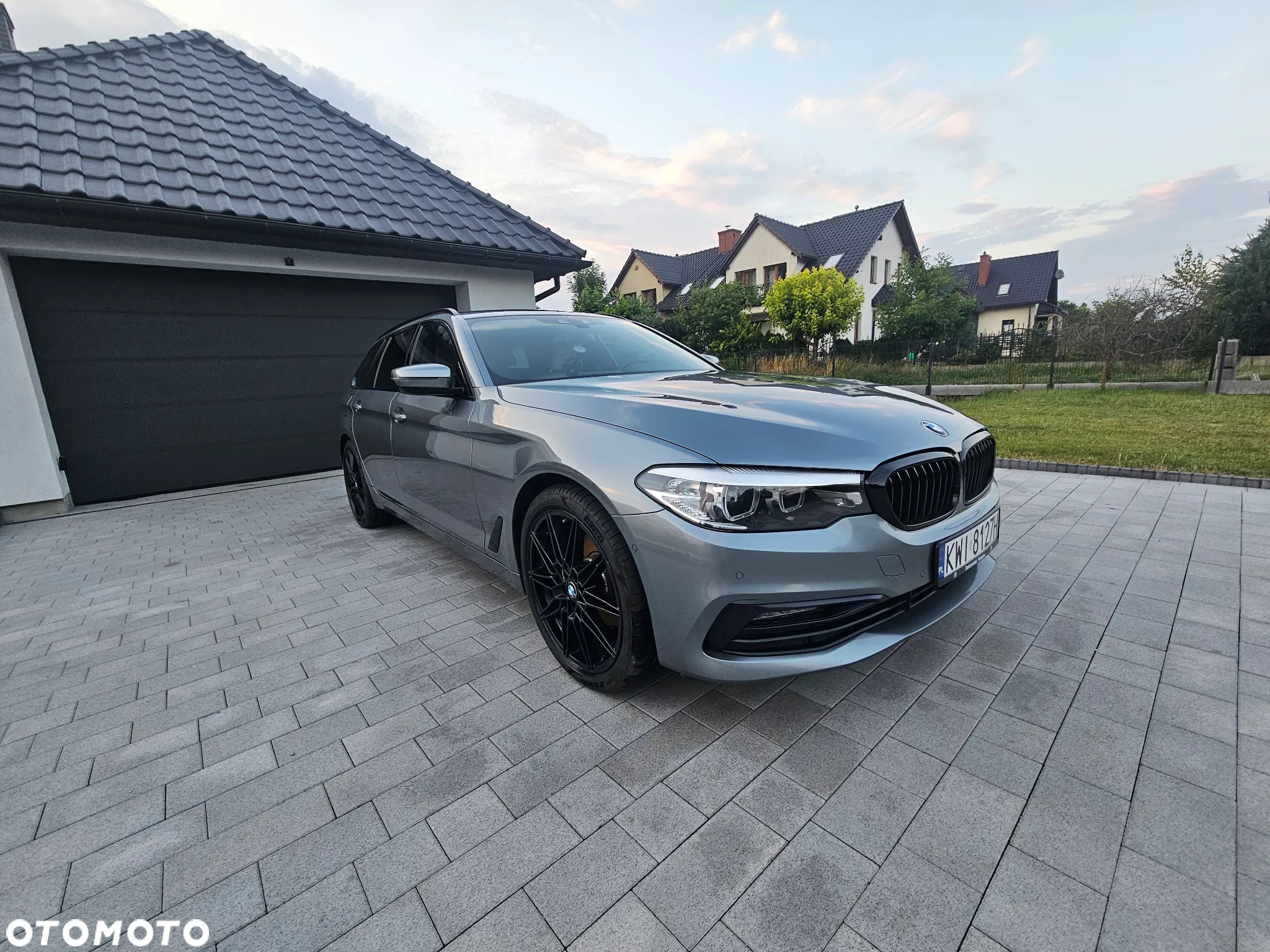 BMW Seria 5 520d Luxury Line sport - 4