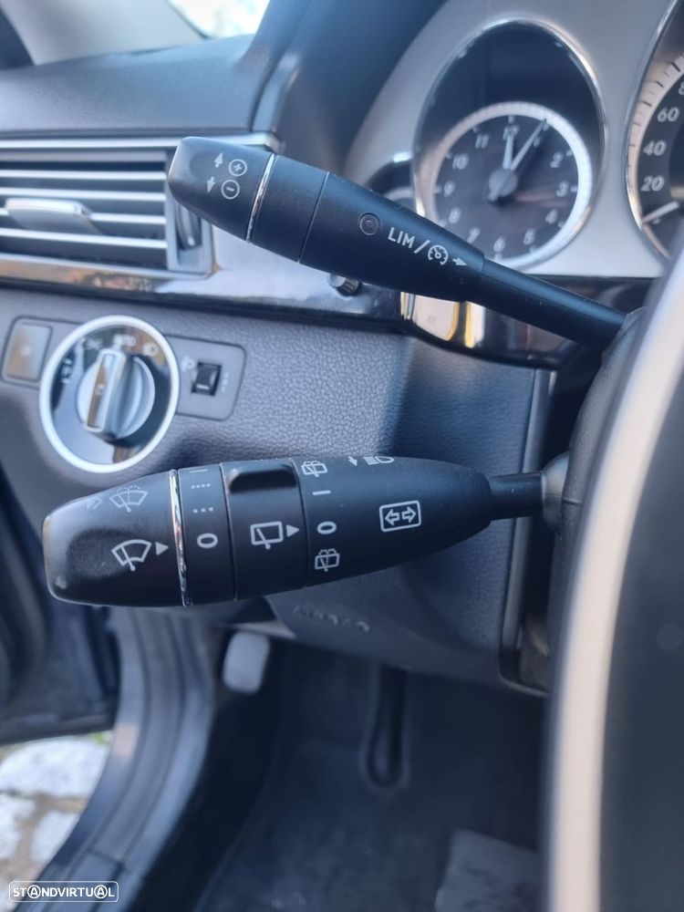 Mercedes-Benz E 200 - 23