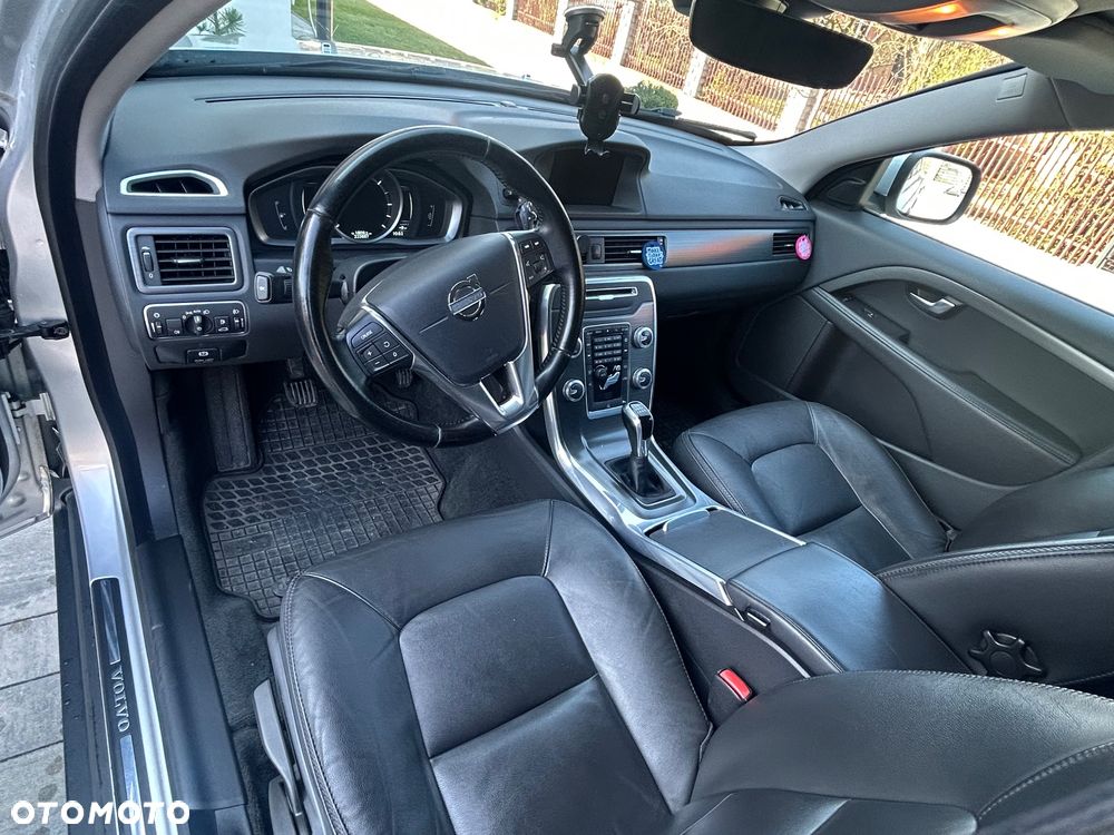 Volvo XC 70 D4 Drive-E Momentum - 3