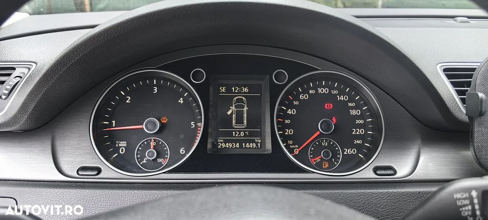 Volkswagen Passat Variant 2.0 TDI BlueMotion Technology Highline - 6