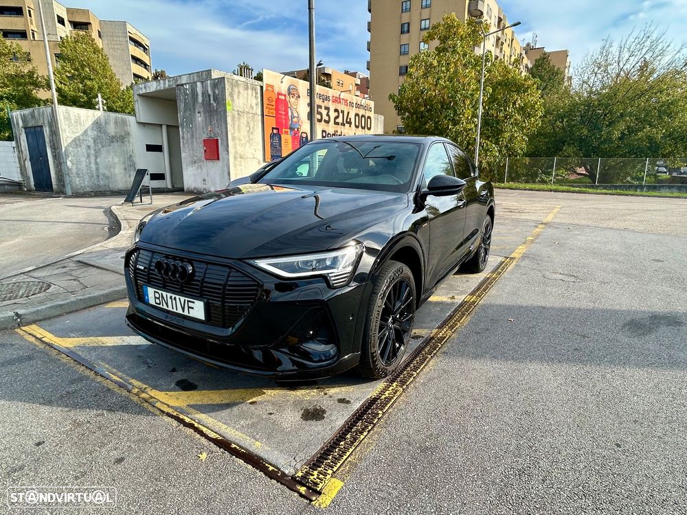 Audi e-tron 50 quattro S line - 12