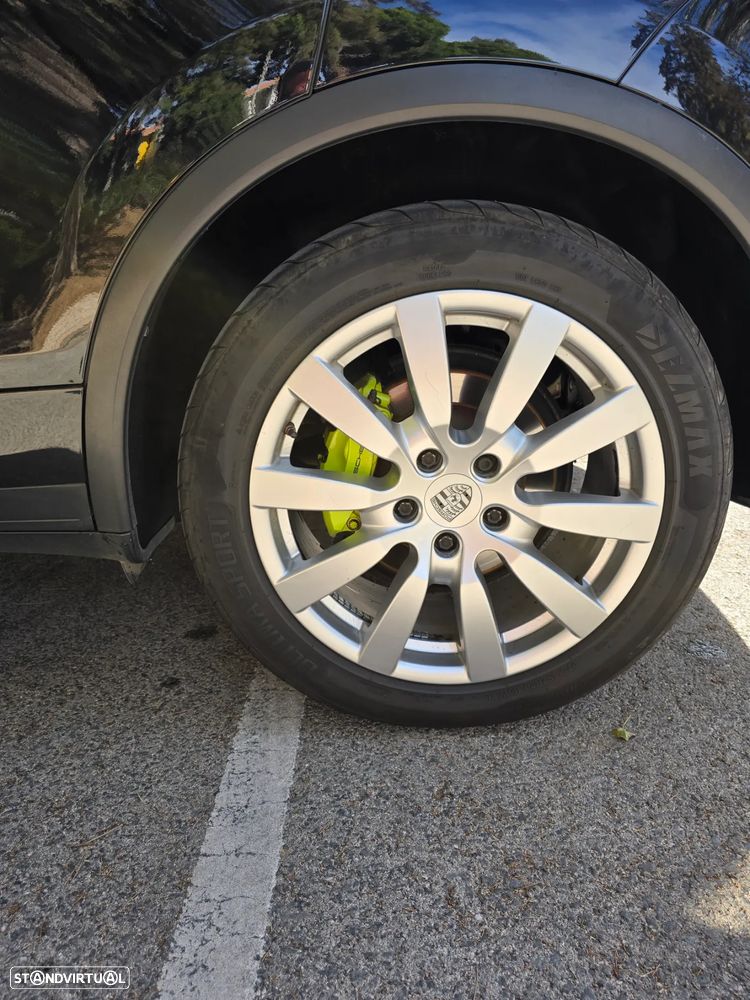 Porsche Cayenne S E-Hybrid Platinum Edition - 18