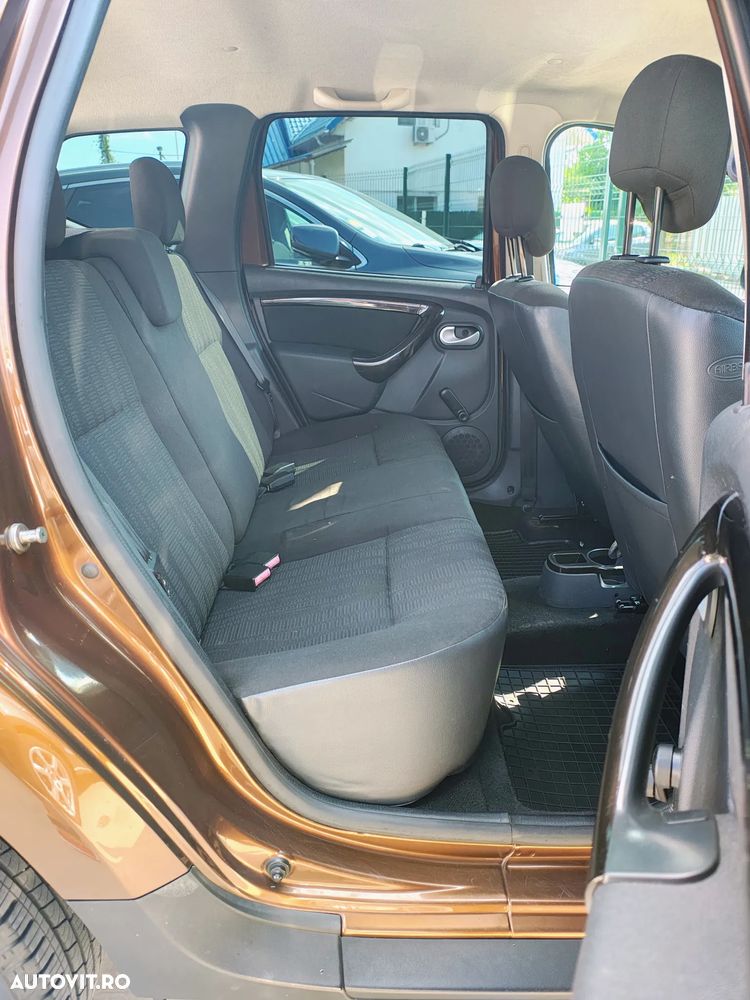 Dacia Duster 1.5 dCi 4x2 Prestige - 6