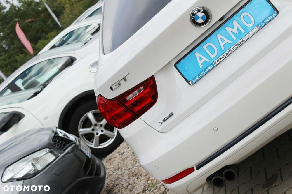 BMW 3GT 328i xDrive - 10