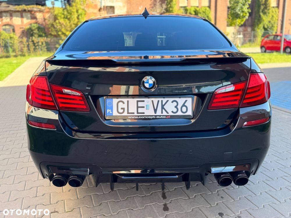 BMW Seria 5 528i xDrive - 8