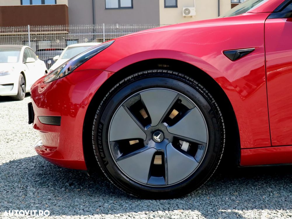 Tesla Model 3 Standard Reichweite Plus Hinterradantrieb - 9