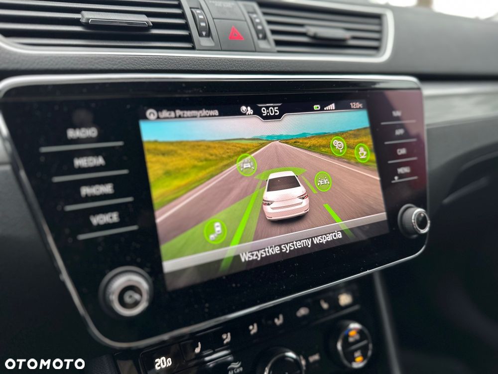 Skoda Superb 1.5 TSI Style DSG - 28