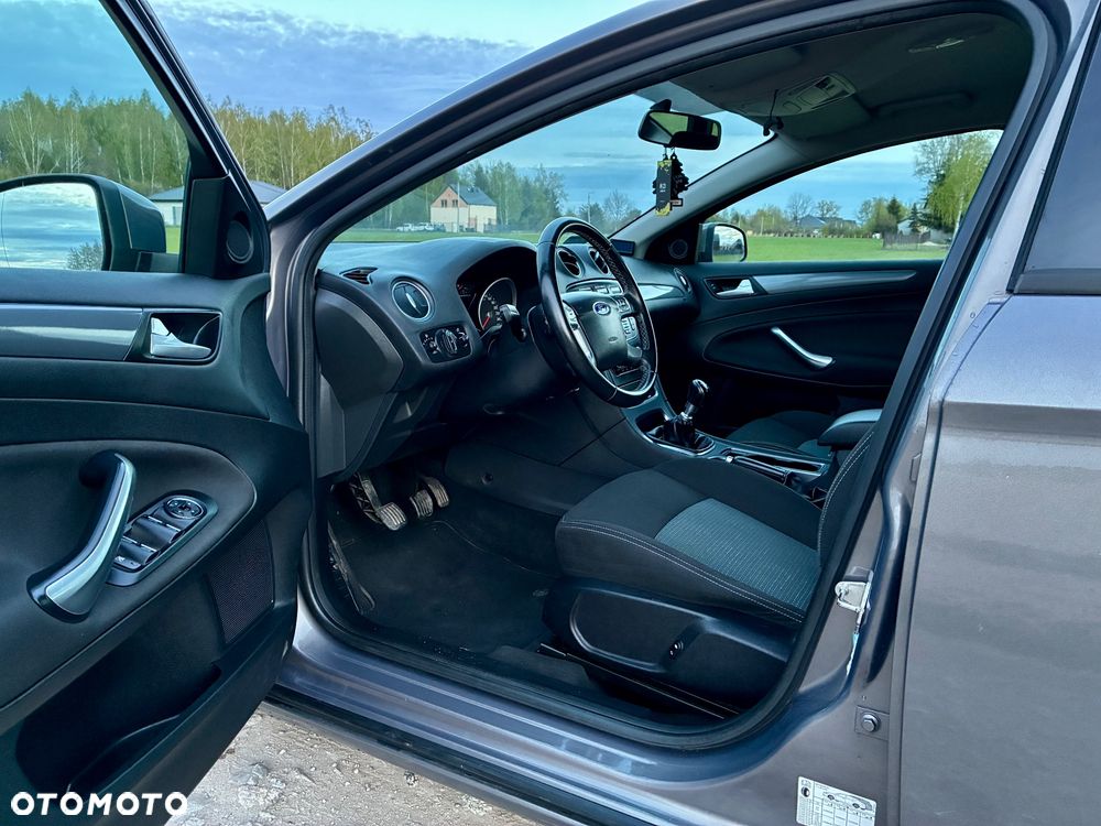 Ford Mondeo 2.0 TDCi Silver X - 7