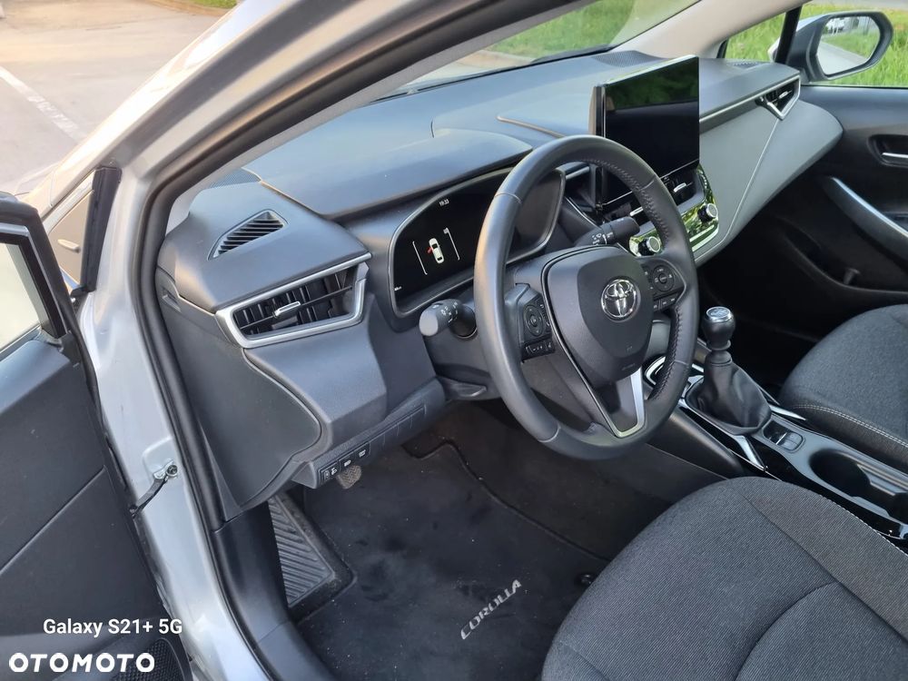 Toyota Corolla 1.5 Active - 9