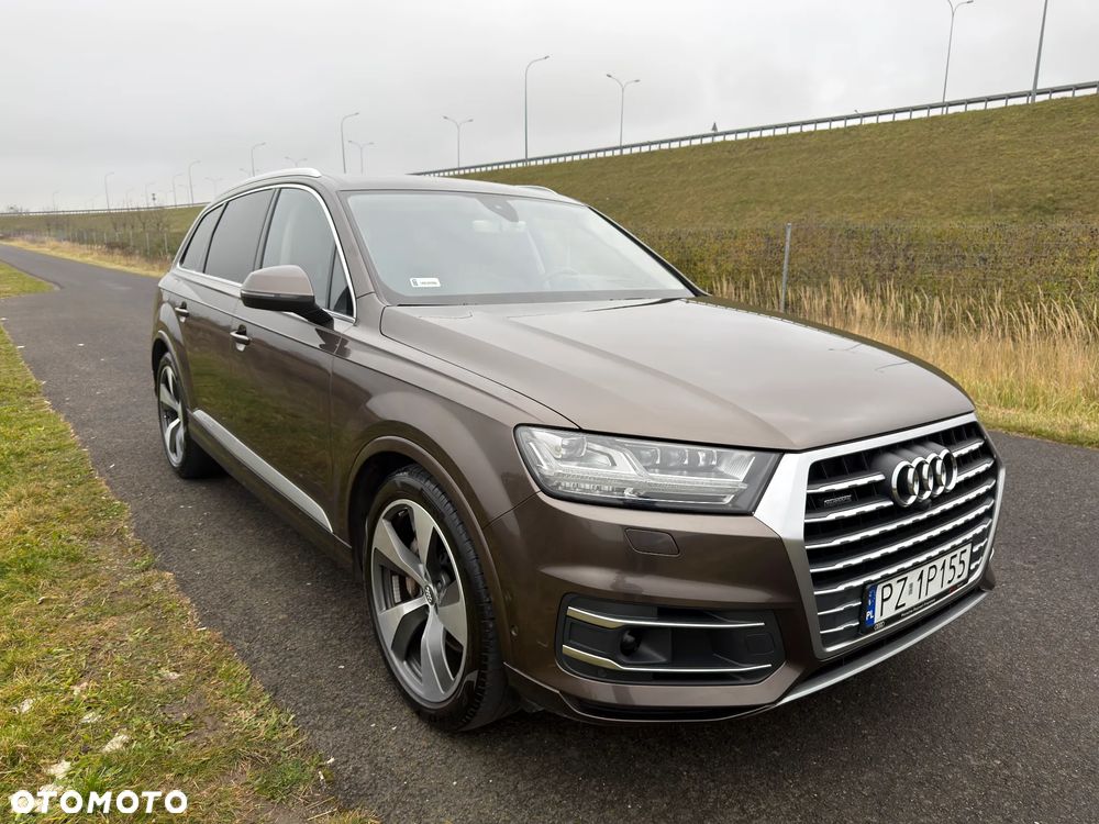 Audi Q7 - 6