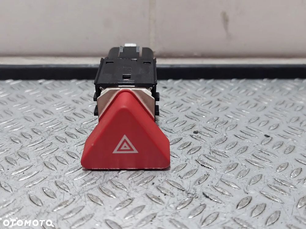 PRZYCISK AWARYJNYCH VW GOLF V 5 + PLUS NR 5M0953509A - 1