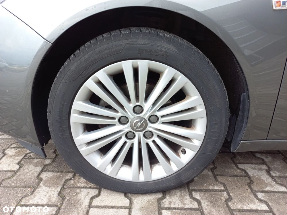 Opel Insignia 1.6 T Cosmo - 9