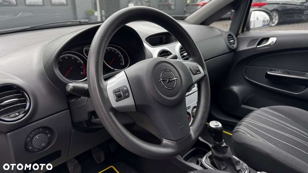 Opel Corsa - 36