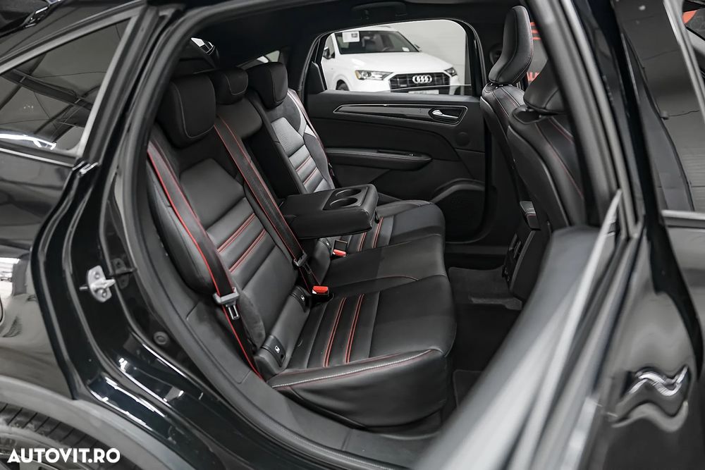 Renault Arkana E-TECH RS Line - 10