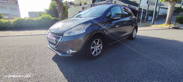 Peugeot 208 1.4 HDi Active