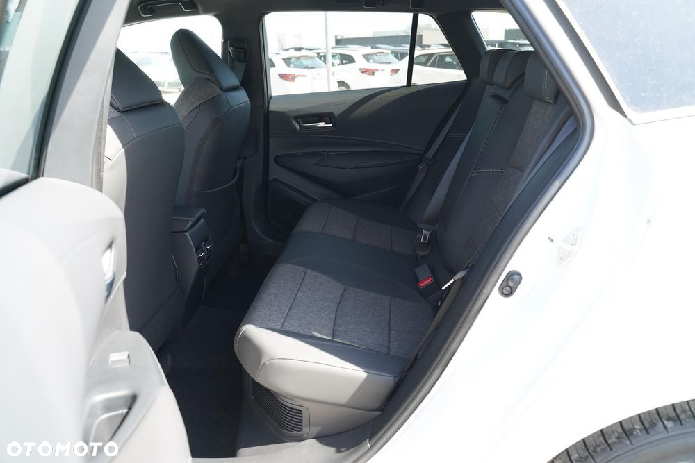 Toyota Corolla 1.8 Hybrid Style - 9