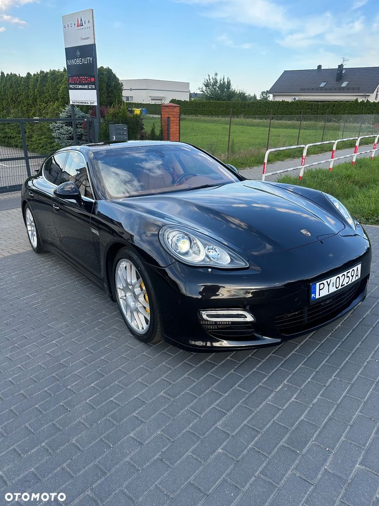 Porsche Panamera Turbo - 15