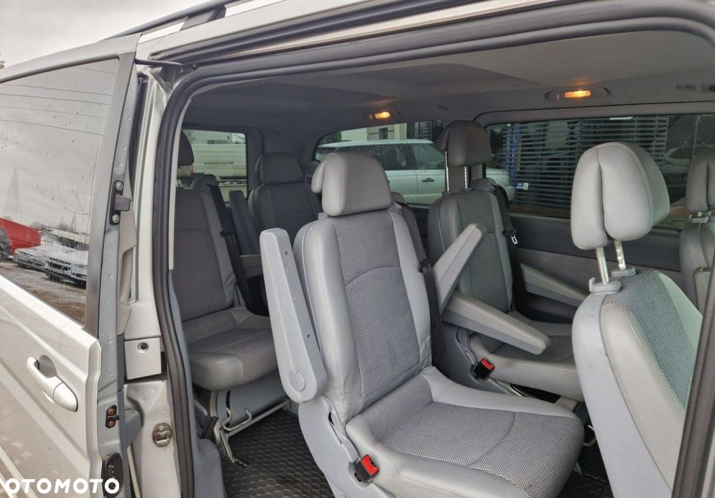 Mercedes-Benz Viano - 14