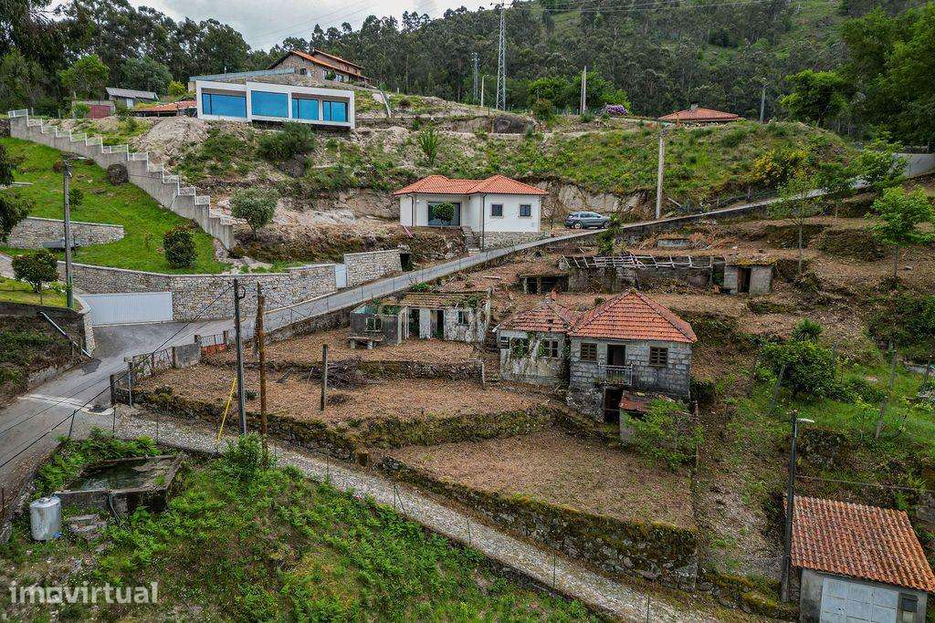 Moradia para venda Louredo - Vieira do Minho - Grande imagem: 3/28