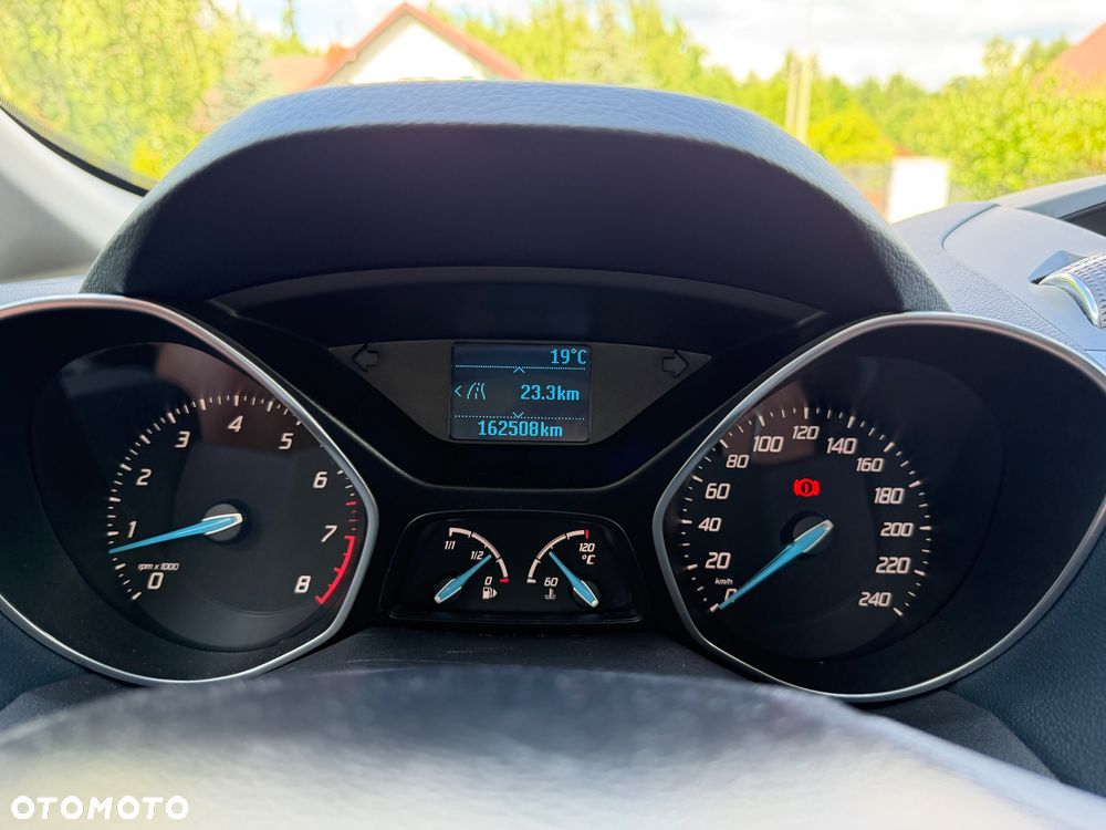 Ford Grand C-MAX - 24