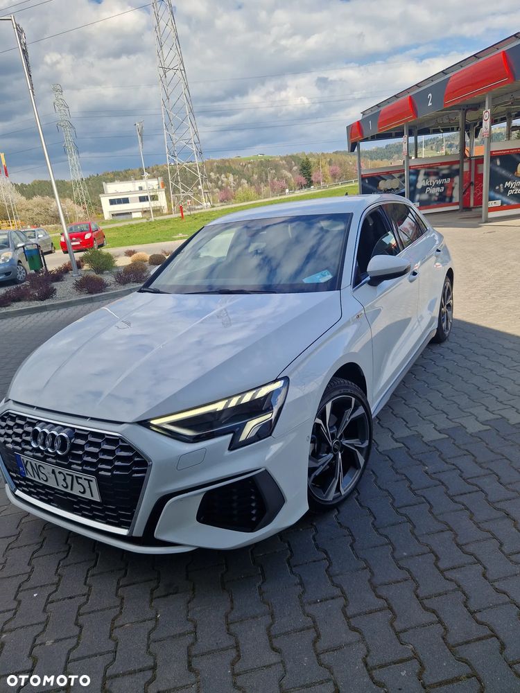 Audi A3 Sportback 35 TFSI S tronic S line - 5