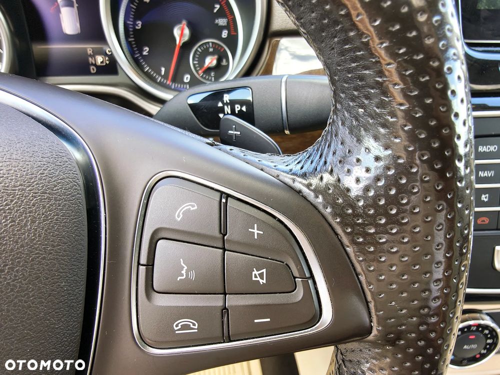 Mercedes-Benz GLE - 30