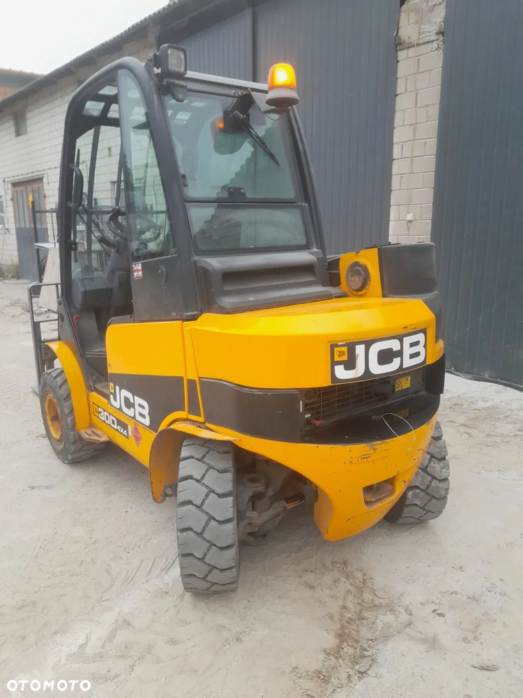 JCB Tlt 30D - 3
