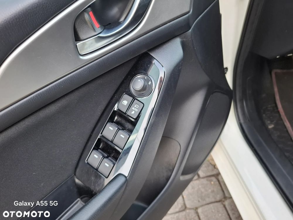 Mazda 3 2.0 Skyenergy - 11