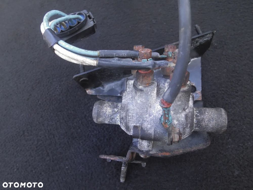 RENAULT SCENIC II 1.9DCI PODGRZEWACZ GRZAŁKA WODY 8200553602 + UCHWYT MOCOWANIE F9QE804 F9Q804 - 1