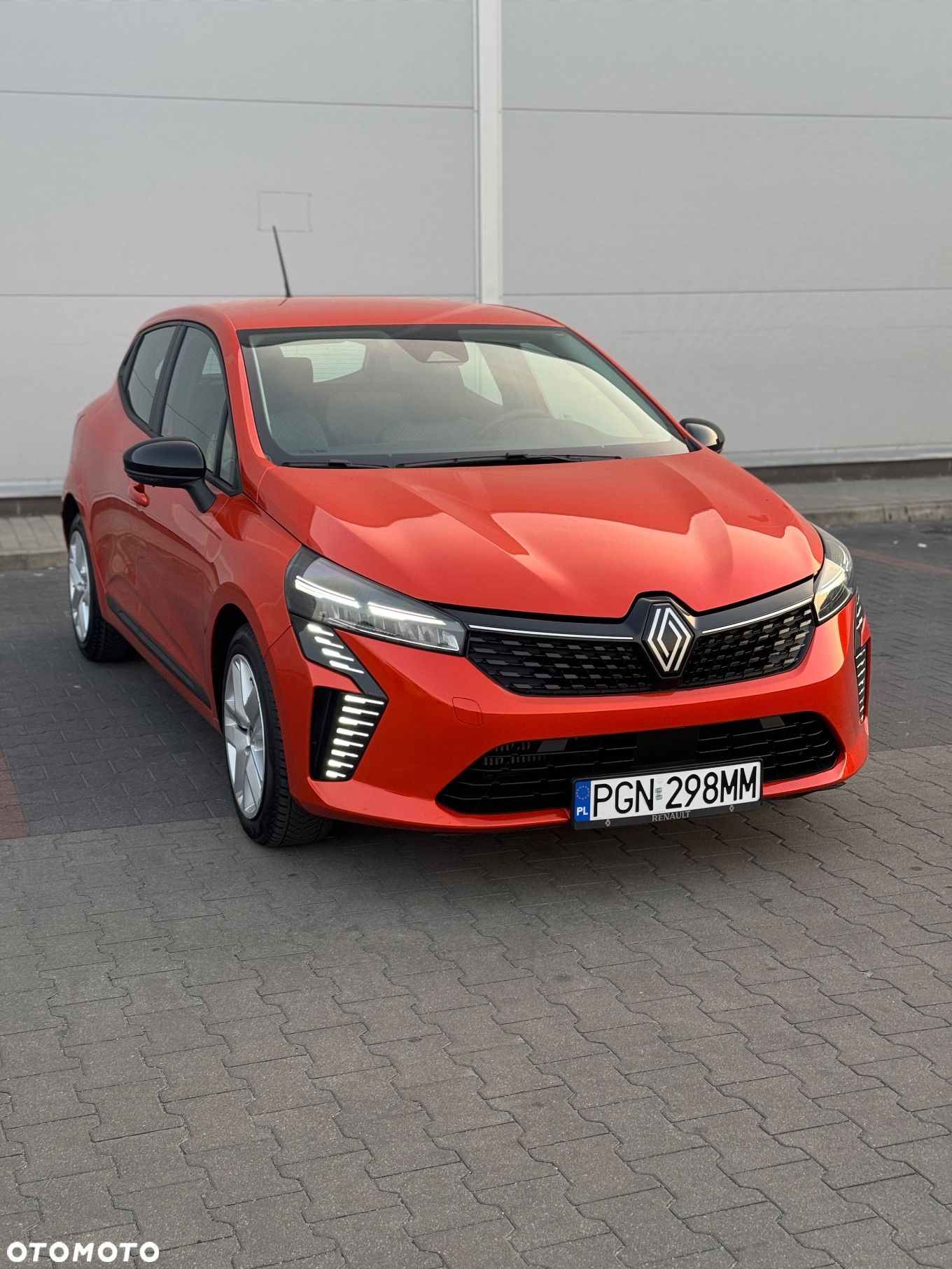 Renault Clio 1.0 TCe Evolution - 1