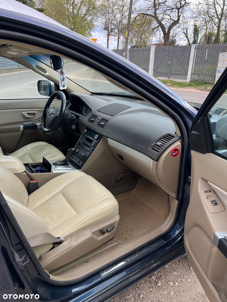 Volvo XC 90 3.2 AWD Geartonic Summum - 9
