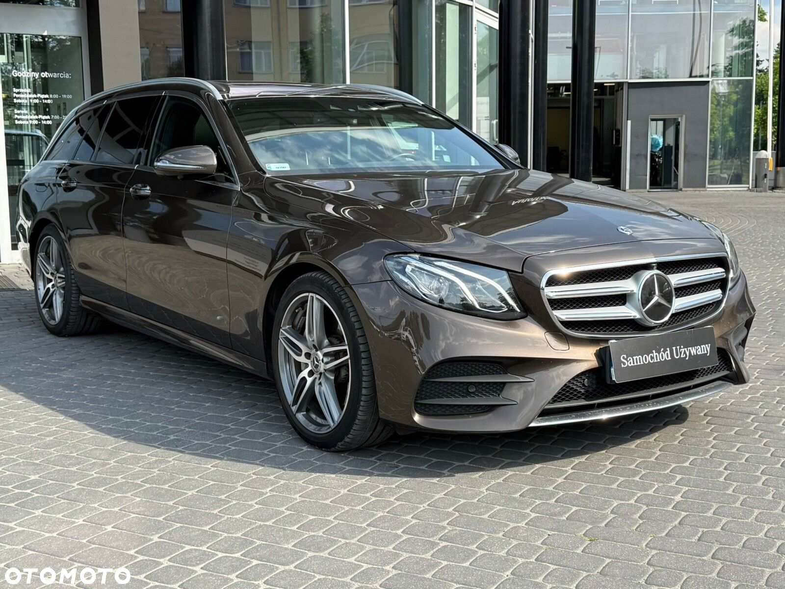 Mercedes-Benz Klasa E 200 9G-TRONIC - 3