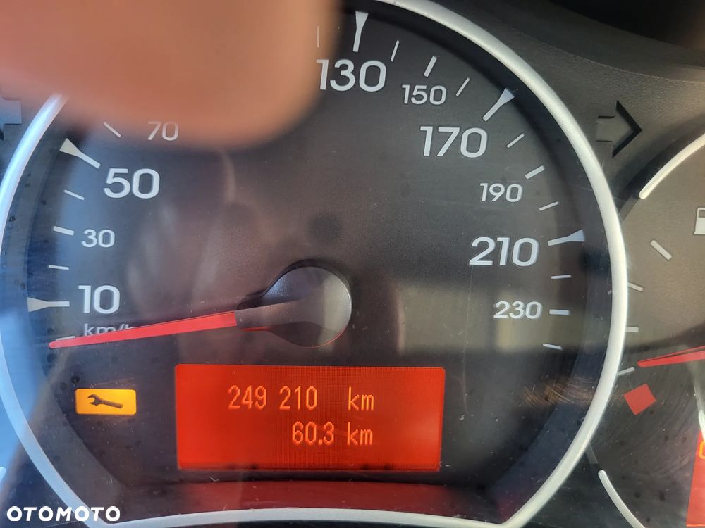 Renault Koleos 2.0 dCi 4x4 Privilege Plus - 10