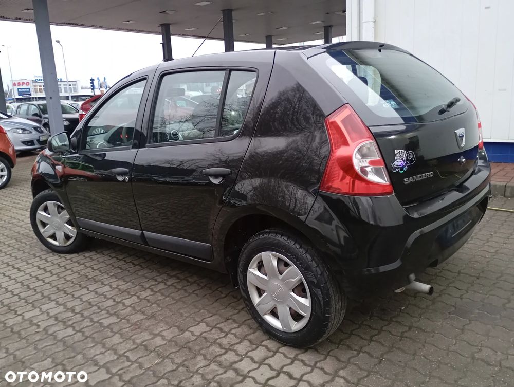 Dacia Sandero 1.2 16V 75 Live II - 12