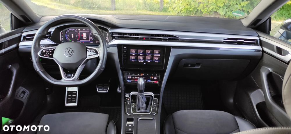 Volkswagen Arteon 2.0 TDI SCR DSG R-Line - 9