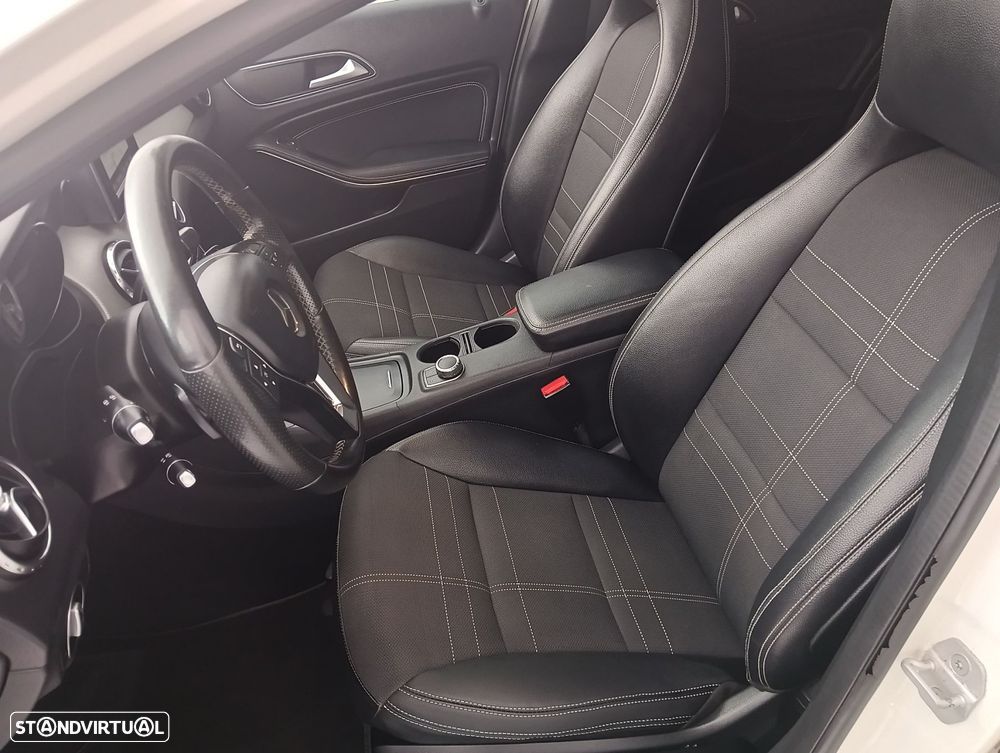 Mercedes-Benz GLA 200 CDI Urban Aut. - 13