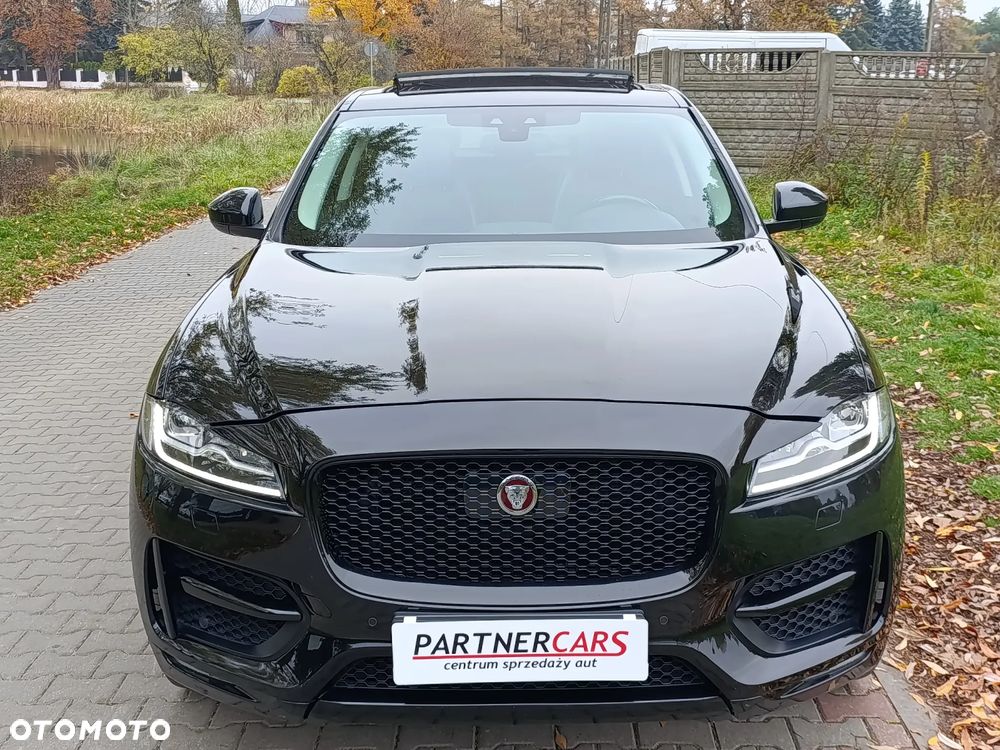 Jaguar F-Pace 25t AWD R-Sport - 3