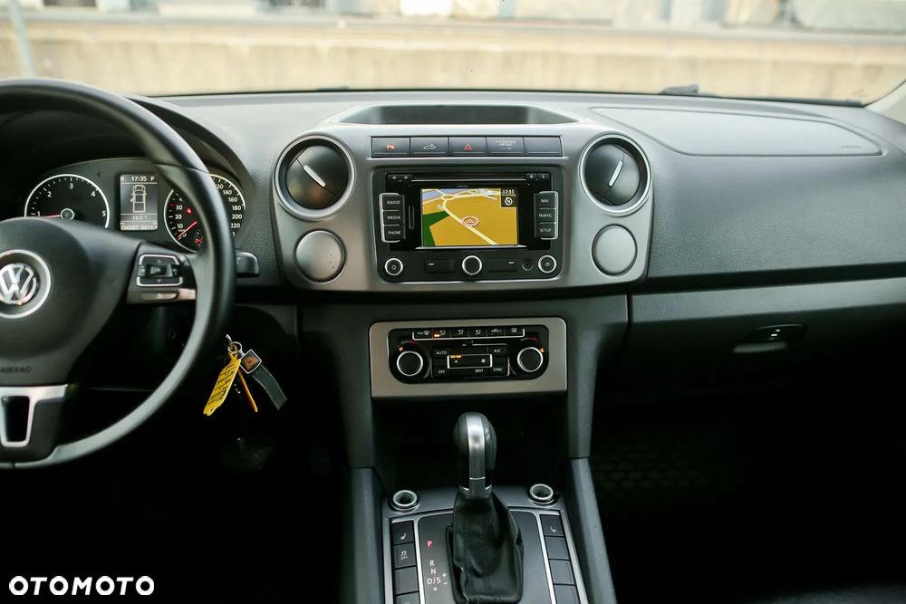 Volkswagen Amarok 2.0 BiTDI 4MOTION BMT Autm Highline - 23