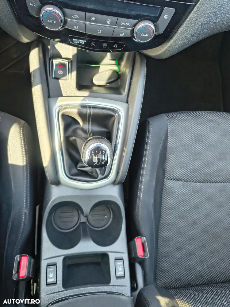 Nissan Qashqai 1.2 DIG-T Start/Stop Tekna - 23