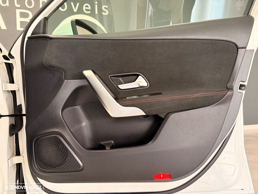 Mercedes-Benz A 180 d AMG Line Aut. - 38