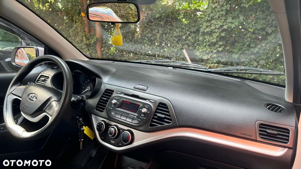 Kia Picanto 1.0 M - 12