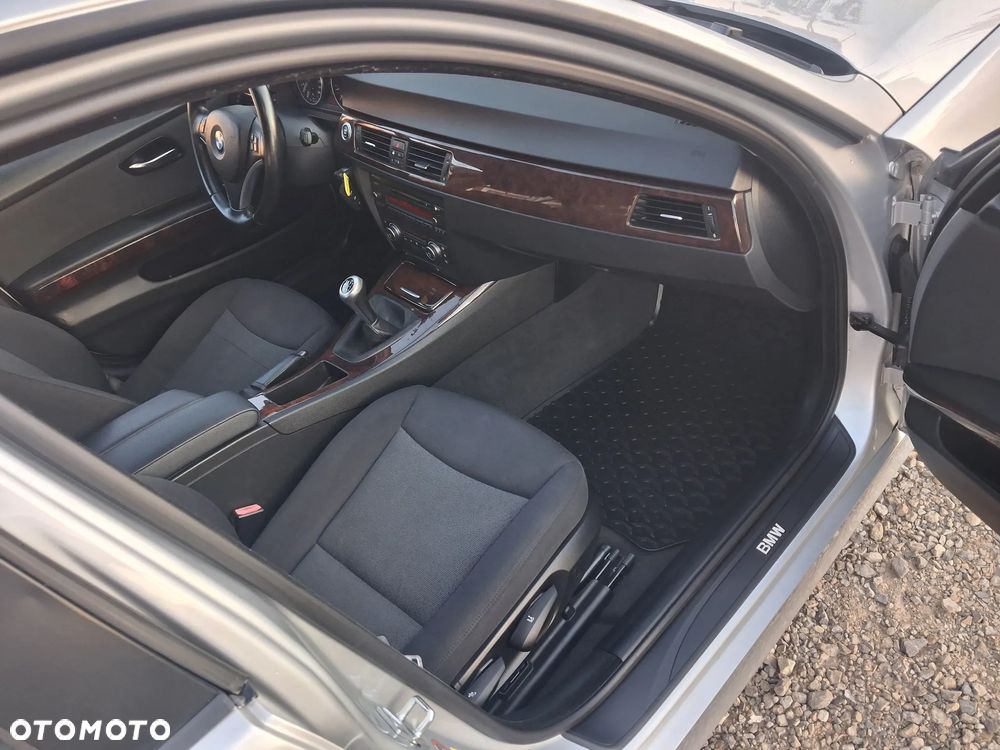 BMW Seria 3 - 13