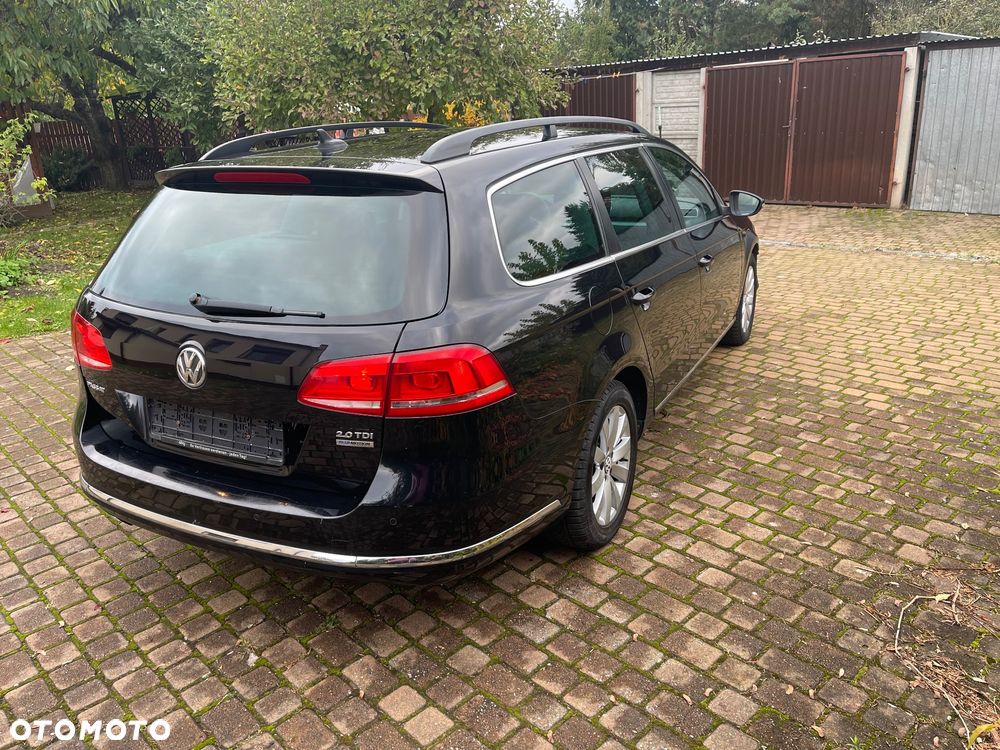 Volkswagen Passat Variant 2.0 TDI BlueMotion Technology DPF Comfortline - 4