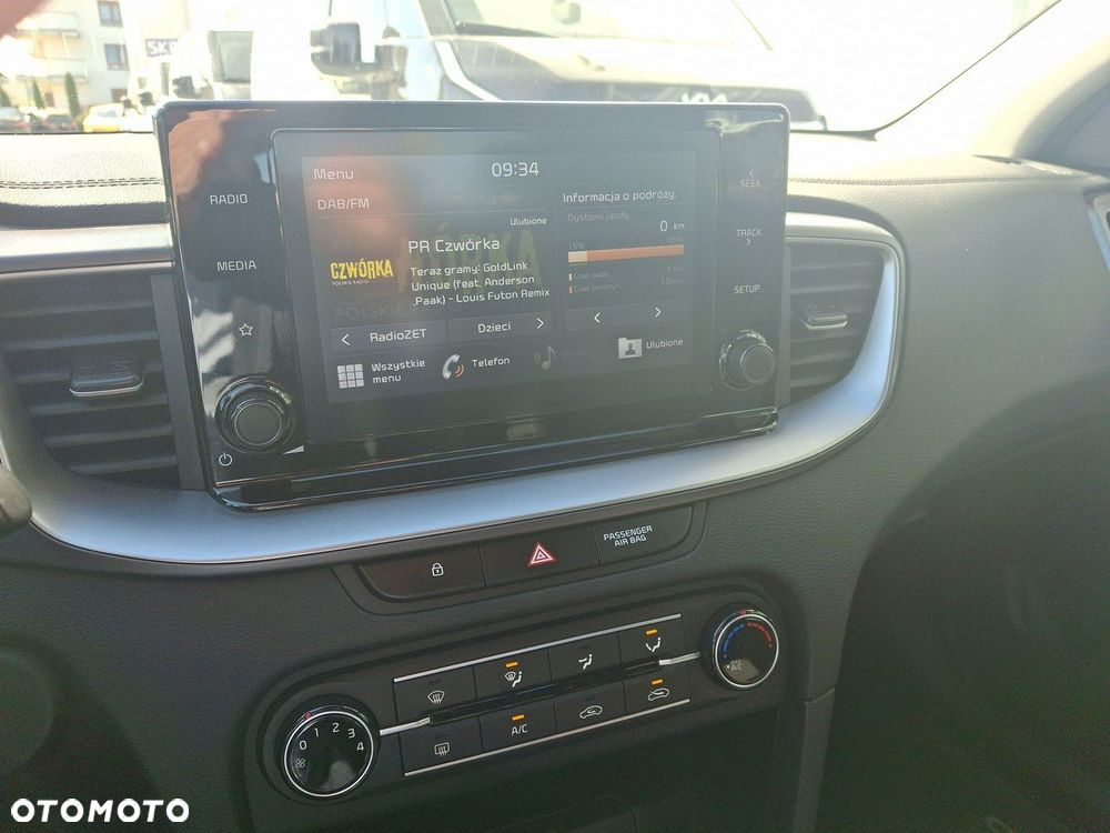 Kia XCeed 1.5 T-GDI M - 17