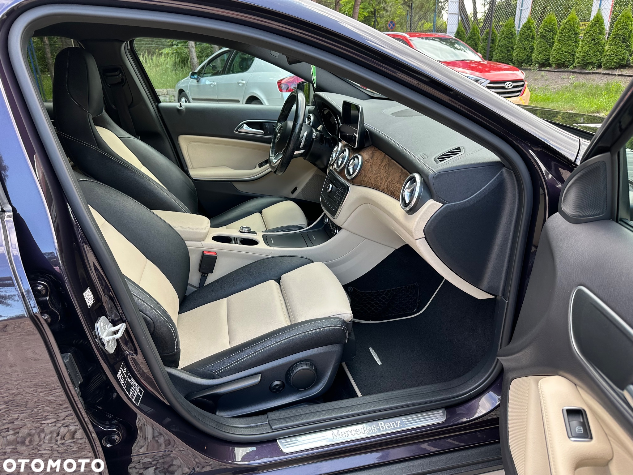 Mercedes-Benz GLA 250 4-Matic - 16